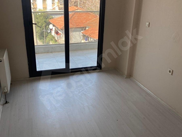 5.500.000 TL İZMİR KARŞIYAKA DA 2+1 - Görsel 6