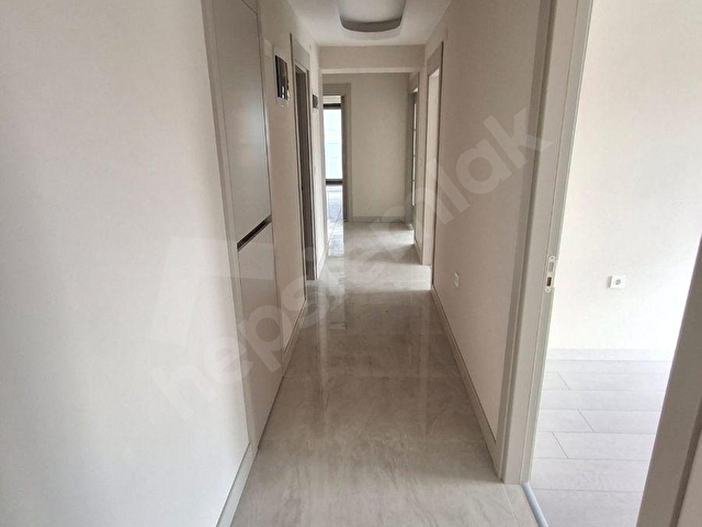 GÜLİSTAN MAHALLESİNDE ŞEHRİN EN GÜZEL SİTESİNDE SATILIK SIFIR 3+1 DAİRE - Görsel 7