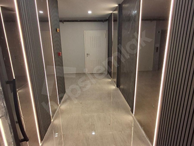 GÜLİSTAN MAHALLESİNDE ŞEHRİN EN GÜZEL SİTESİNDE SATILIK SIFIR 3+1 DAİRE - Görsel 2