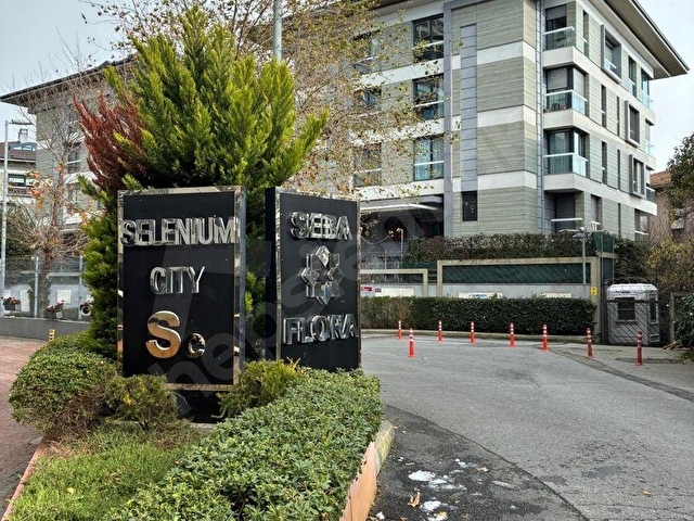 LEVAZIM SEBA FLORA Sitesinde Satılık Bahçe Dubleksi