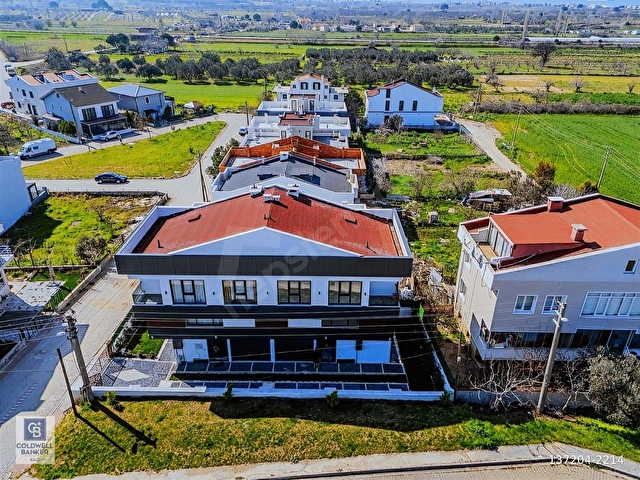 Kepez Çamlıkta Denize 250 m Boğaz Manzaralı 5+1 Müstakil Villa