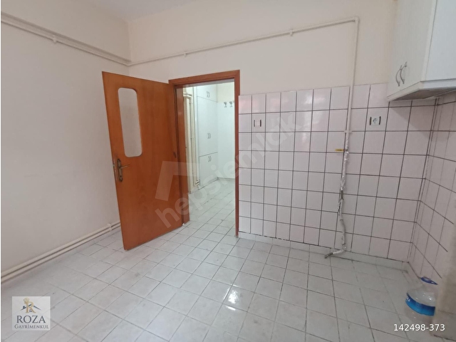 YAYLA MAH. MOBİLYACILAR CAD. KİRALIK 2+1 DAİRE/OFİS - Görsel 26