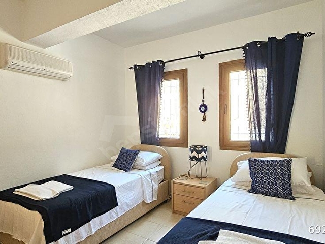 Kalamar Koyunda Bakımlı ve Güzel Bir Site İçerisinde 2+1 Daire - Görsel 16