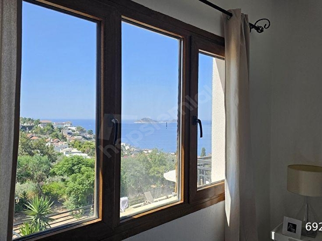 Kalamar Koyunda Bakımlı ve Güzel Bir Site İçerisinde 2+1 Daire - Görsel 13