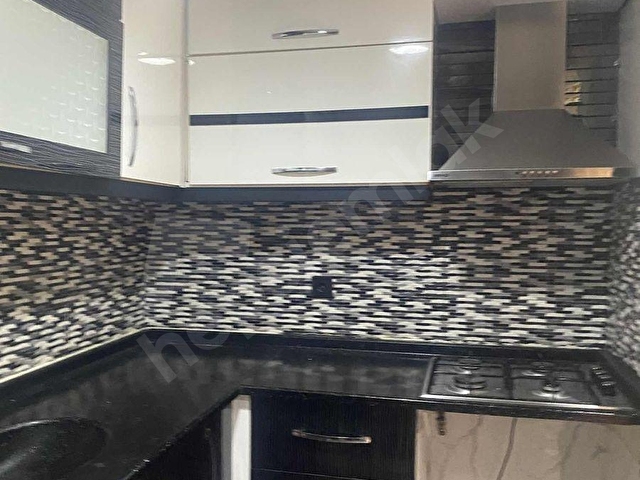 ORDU CADDESİNDE 3+1 TADİLATLI METRO 35 EMLAKTAN KİRALIK
