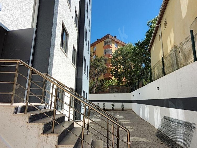TUZLA AYDINLI MAH SİTE İÇİ SIFIR 3+1 ARA KAT EBEVEYN BANYO DAİRE - Görsel 5