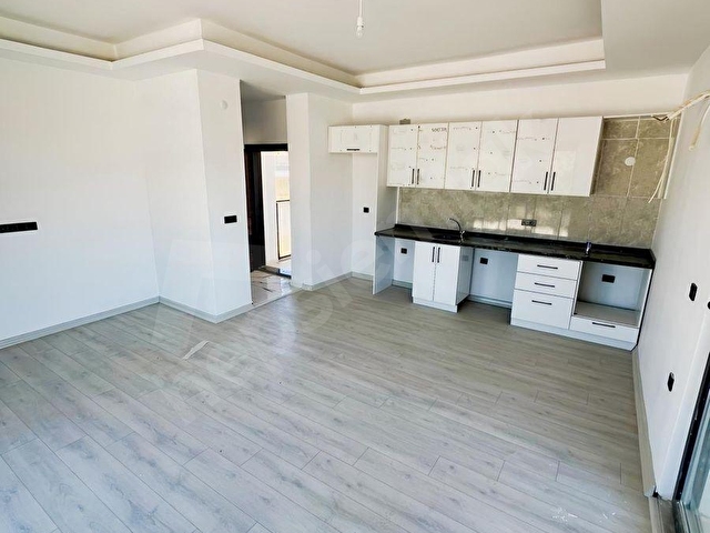 EWAX PROPERTYDEN EŞYASIZ 1+1 CADDE ÜZERİ - Görsel 3