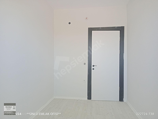 ÜNLÜ EMLAKTAN ŞEHRİN PRESTİJLİ PROJESİNDE FIRSAT 3+1 LÜKS DAİRE - Görsel 23
