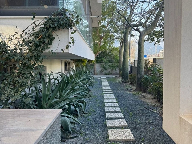 Antalya Konyaaltı’nda Site İçinde, Havuzlu 2+1 Ebeveyn Banyolu Daire - Görsel 2