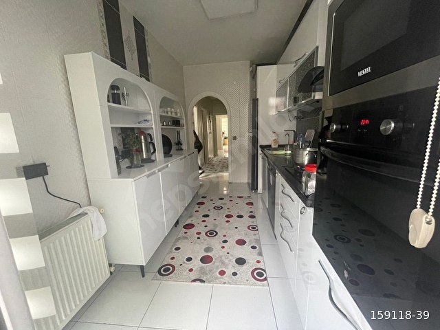 KUŞİMATO SOKAĞINDA SATLIK FULL YAPILI  3+1 DAİRE - Görsel 4