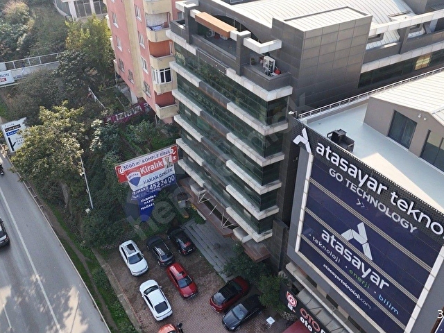 E5 ÜZERİ ISKANLI OTOPARKLI KIRALIK 3000 M2 8 KAT KOMPLE BİNA PLAZA - Görsel 7