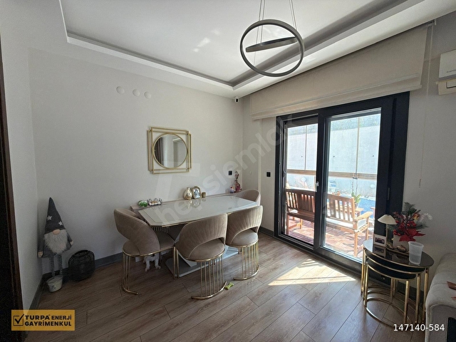 ÇİĞLİ ATATÜRK MAHALLESİNDE HAVUZLU SATILIK 2+1 DAİRE - Görsel 10