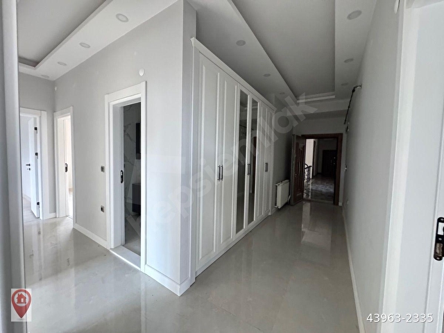 HÜRRİYET MAHALLESİ GREENPARKTA 167 M² 3+1 EB.BANYO VE GİYİNME ODALI  LÜKS DAİRE - İSKANLI - Görsel 2