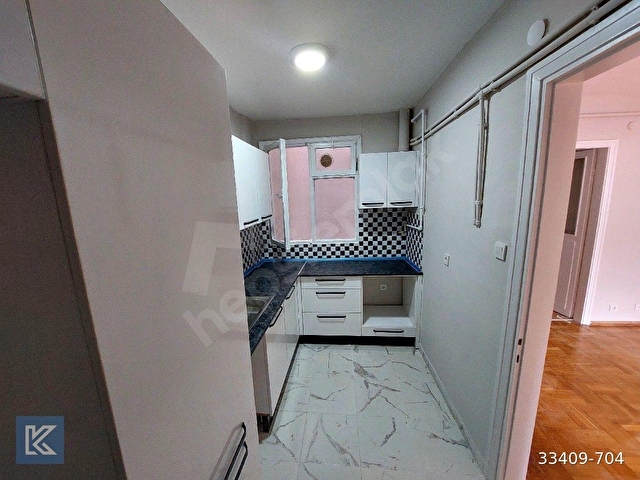 GÖZTEPE TÜTÜNCÜ MEHMET EFENDİ CADDESİNDE  3+1  150 M2 KOMBİLİ  1 KAT - Görsel 18
