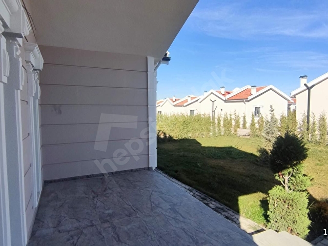 BEYNAM ORMANLARI YAMACINDA DOĞALGAZLI BETONARME 2+1 SATILIK VİLLA - Görsel 14