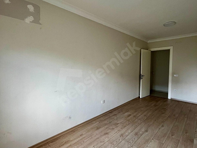 ACİL SATIILIK!! Kapalı Otopark, Ebeveyn Banyosu, Kış Bahçesi, Geniş Plan, 3+1 Daire - Görsel 30