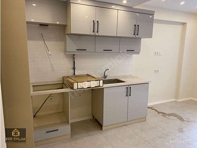 AYDIN EGE EMLAKTAN CUMA MAH. İÇİ FULL TADİLATLI BAKIMLI 2+0 70m2 KİRALIK DAİRE - Görsel 3