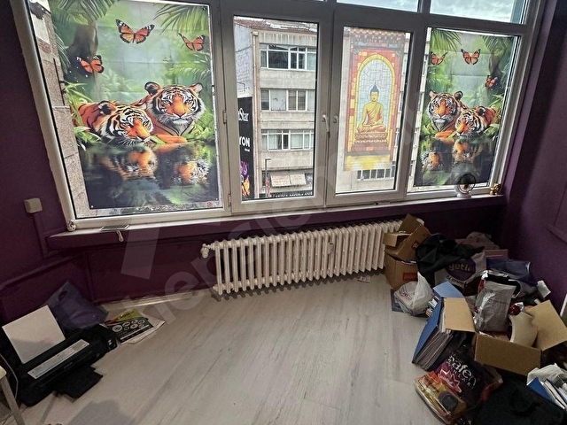 NETADAN KADIKÖYDE BOĞA MEYDANINA CEPHELİ SATILIK OFİS - Görsel 9