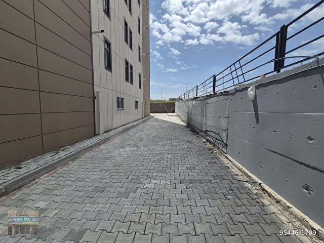 KARAKÖPRÜ GÜZELŞEHİR EMİNE.GÖNCÜ LİSESİ YANI 2+1 SATILIK DAİRE - Görsel 29