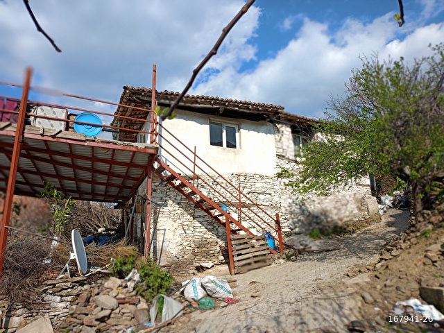BARAJ MANZARALI TAŞ EV