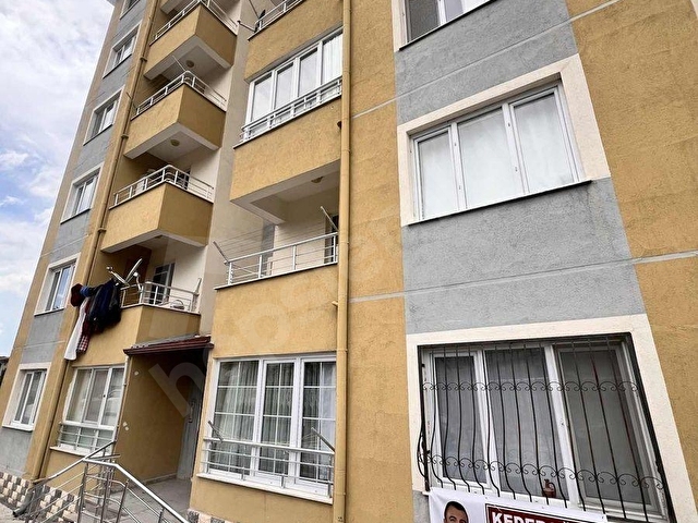 SATILIK DAİRE YENİ MAH. 2+1 90m2 MASRAFSIZ YÜKSEK GİRİŞ - Görsel 2