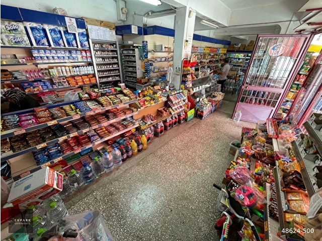 AKŞEMSETTİN MAHDE KÖŞE BAŞI KONUMDA DEVREN İŞLEK MARKET - Görsel 25