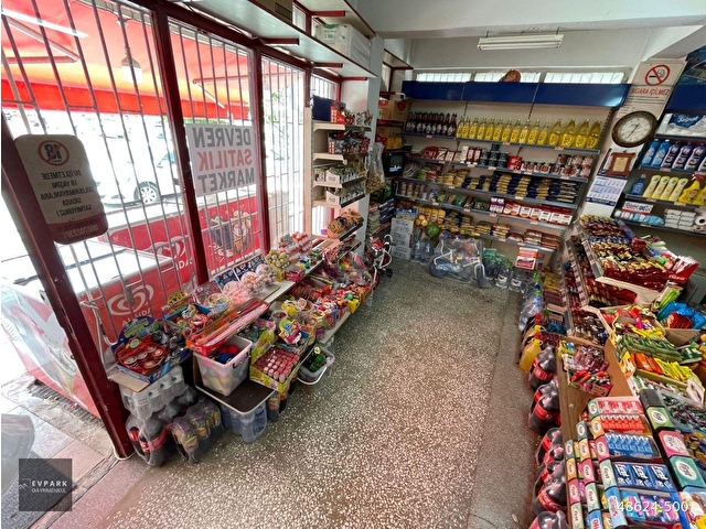 AKŞEMSETTİN MAHDE KÖŞE BAŞI KONUMDA DEVREN İŞLEK MARKET - Görsel 12