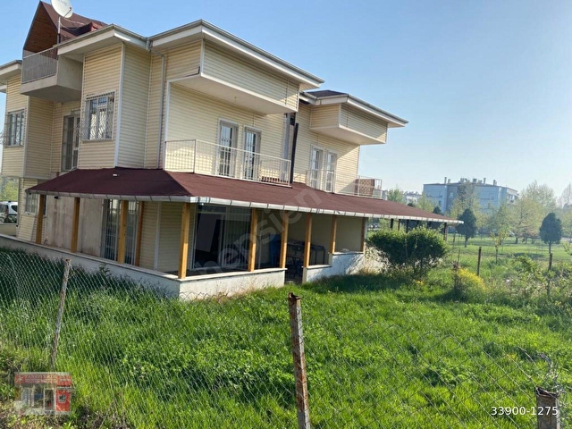 KOCAELİ KARTEPEDE TANRIVERDİ GAYRİMENKULDEN SATILIK DAĞ VE GÖL MANZARALI VİLLA,
