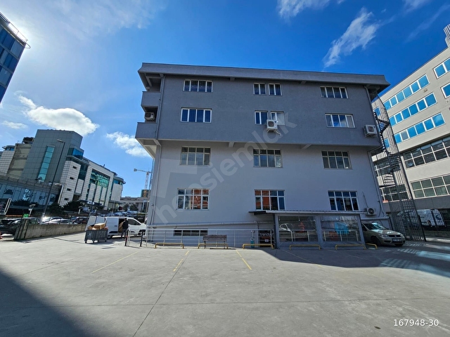 Ümraniye plazalar Bölgesinde KDVli 5900 M2 Komple Bina - Görsel 12