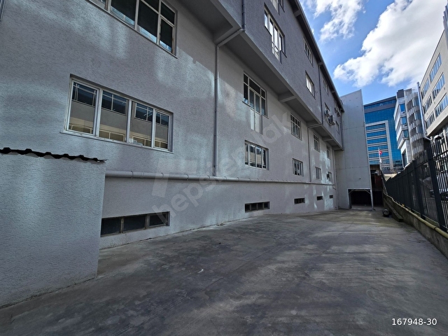 Ümraniye plazalar Bölgesinde KDVli 5900 M2 Komple Bina - Görsel 27