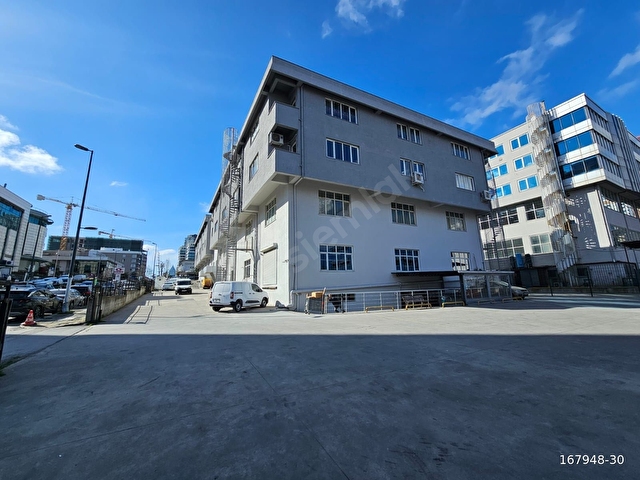Ümraniye plazalar Bölgesinde KDVli 5900 M2 Komple Bina - Görsel 19