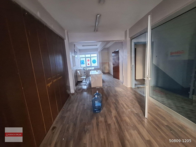 MAHMUTBEY CADDESİNE CEPHELİ KİRALIK 250m² OFİS KATI - Görsel 6