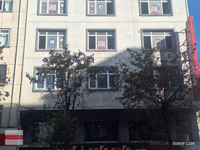MAHMUTBEY CADDESİNE CEPHELİ KİRALIK 250m² OFİS KATI