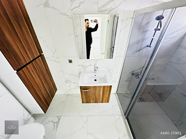DÜZGÜN EMLAKTAN SİTEDE K.OTOPARKLI GENİŞ VE FERAH 4+1 ULTRA ÜX DAİRE - Görsel 21