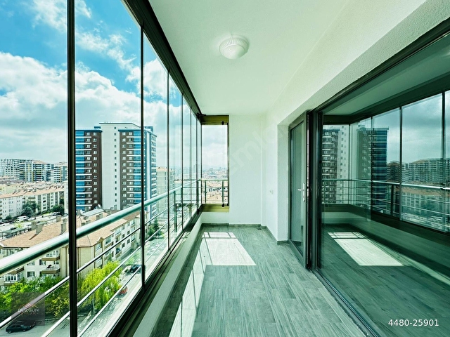 DÜZGÜN EMLAKTAN SİTEDE K.OTOPARKLI GENİŞ VE FERAH 4+1 ULTRA ÜX DAİRE - Görsel 24