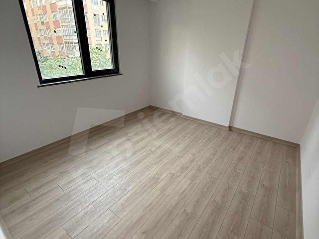 Göztepe Eğitim Mahallesinde Sıfır Binada Kiralık 2+1 Daire - Görsel 20