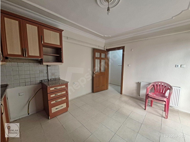 YENİ MAH.DE DOĞALGAZLI ZEMİN KAT 2+1 SATILIK DAİRE - Görsel 12