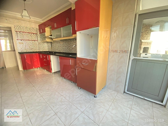 ŞÜKRÜPAŞA MAH.DE*SİTE İÇERİSİNDE*GENİŞ-FERAH*KİRALIK*3+1*DAİRE