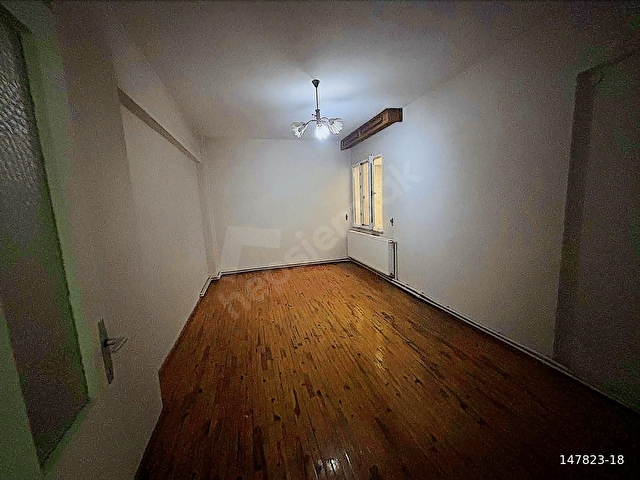 B.Ş.DEN PAZAR PAZARI YAKINI CADDE ÜZERİ SATILIK 3+1 DAİRE - Görsel 7