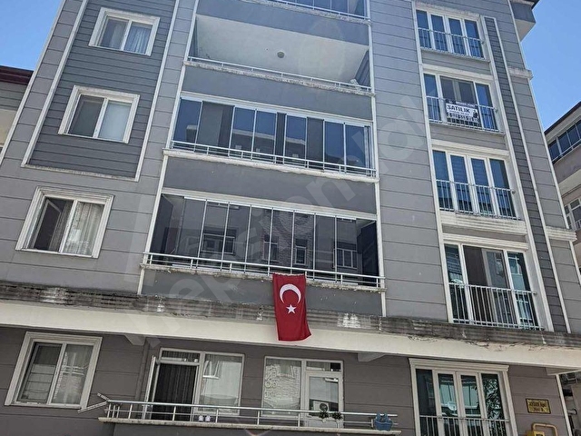 B.P DEN DENİZE 50M MESAFEDE 3+1 GENİŞ KULLANIŞLI AİLE DAİRESİ