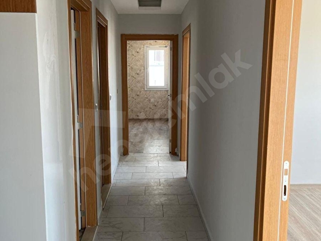 GÜLTEPE MİGROS CİV. KAPALI MUTFAK GYN ODALI CAM BALKONLU FERAH AYLIK KELEPİR DAİRE - Görsel 2