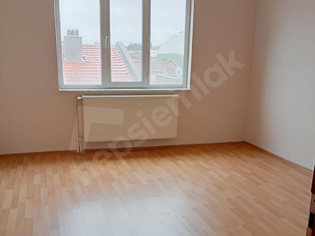 BALIKESİR KARESİ NEZİH AİLE APARTMANINDA KİRALIK 3+1 DAİRE - Görsel 17