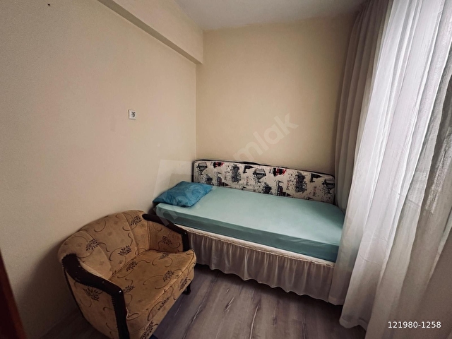 ATA 35 EMLAKtan Foça Merkezde Deniz Manzaralı Kiralık 2+1 Eşyalı Daire - Görsel 11