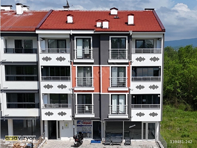 ÇAYCUMA PERŞEMBE DE OTURUMA HAZIR SATILIK SIFIR 1+1 DAİRE