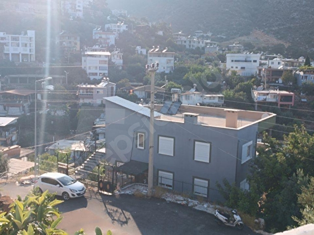 Satılık 3+1 Eşyalı müstakil ev. 282 M2 arsalı - Görsel 14