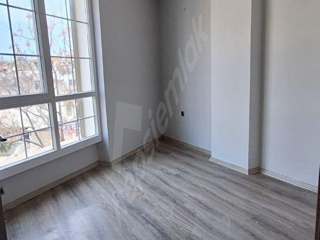 ÇAMLIK MAHALLESİNDE SATILIK ŞÖMİNELİ 3+1DUBLEX DAİRE DENİZE 300MT. - Görsel 14