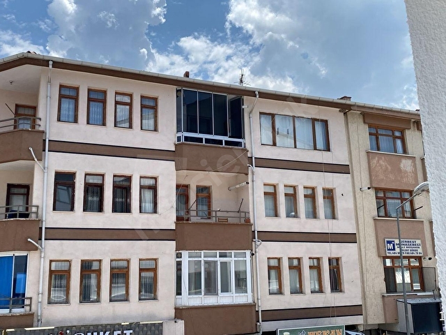 GÖLBAŞI BAHÇELİEVLER MAH SATILIK 3+1 (120 M2)DAİRE - Görsel 2