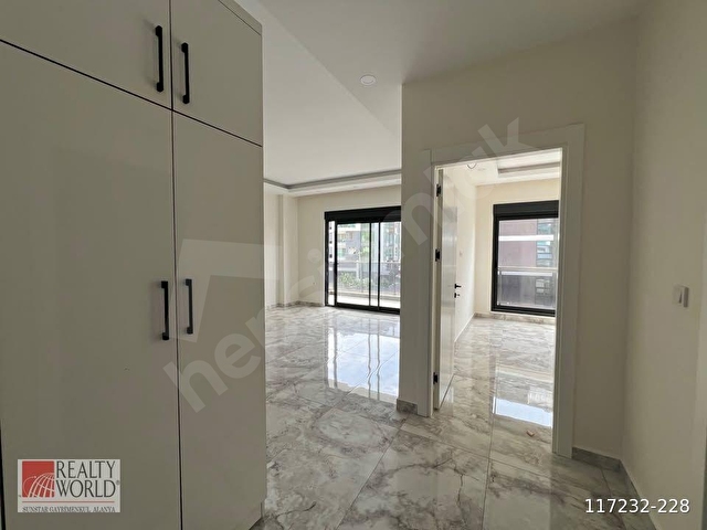 Kleopatra Plajına 500M EŞYASIZ 60m2 Havuz Cephe AİDAT DAHİL - Görsel 13
