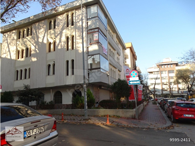 BAHÇELİEVLER CENGİZHAN CADDESİNDE ASANSÖRLÜ,KOMBİLİ, ARAKAKAT KÖŞE DAİRE - Görsel 6