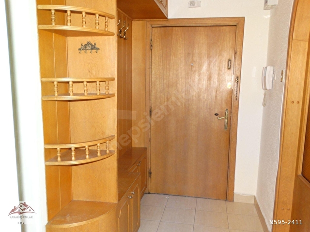BAHÇELİEVLER CENGİZHAN CADDESİNDE ASANSÖRLÜ,KOMBİLİ, ARAKAKAT KÖŞE DAİRE - Görsel 9